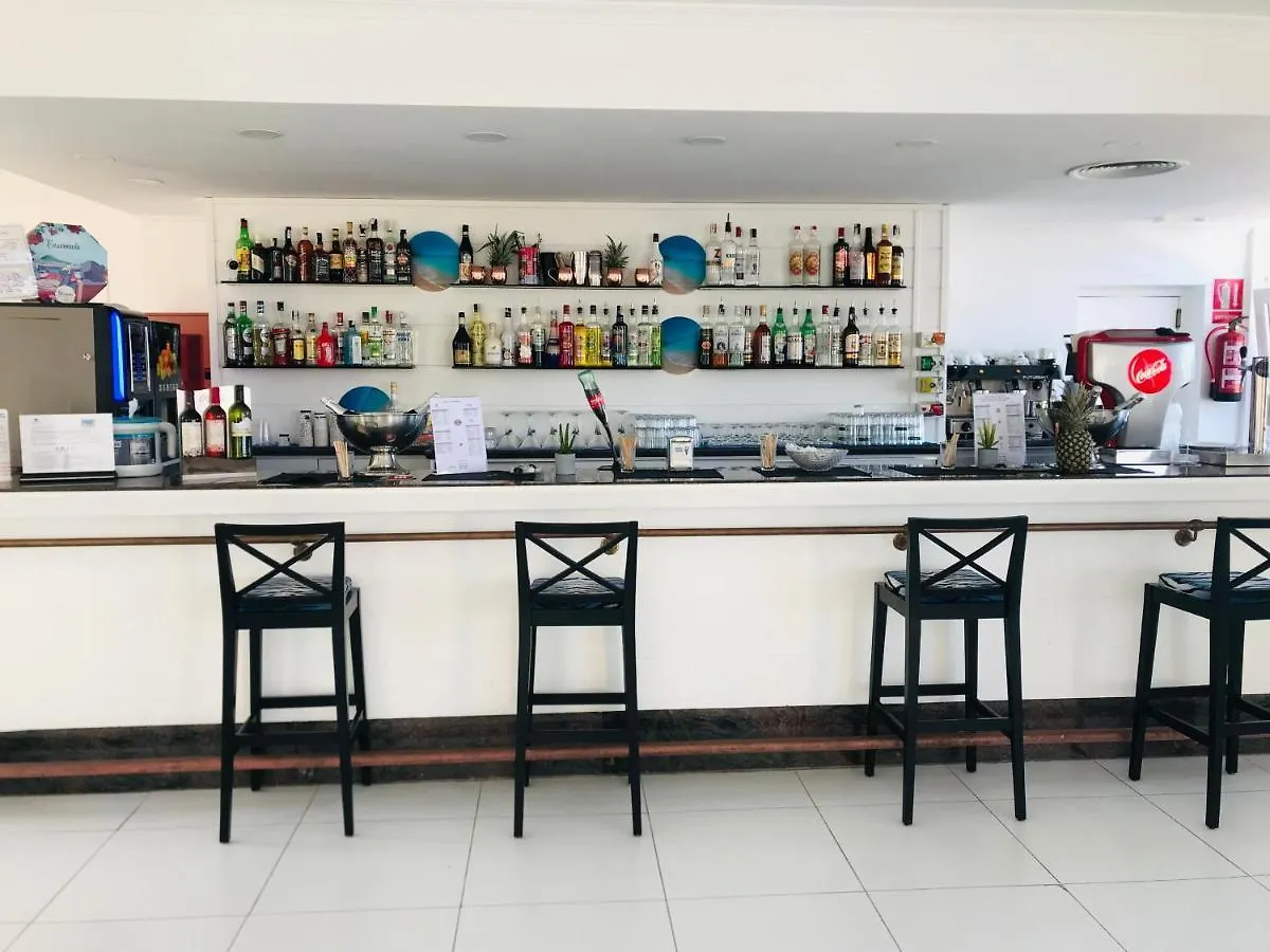 Hotel Arenas De Son Bou
